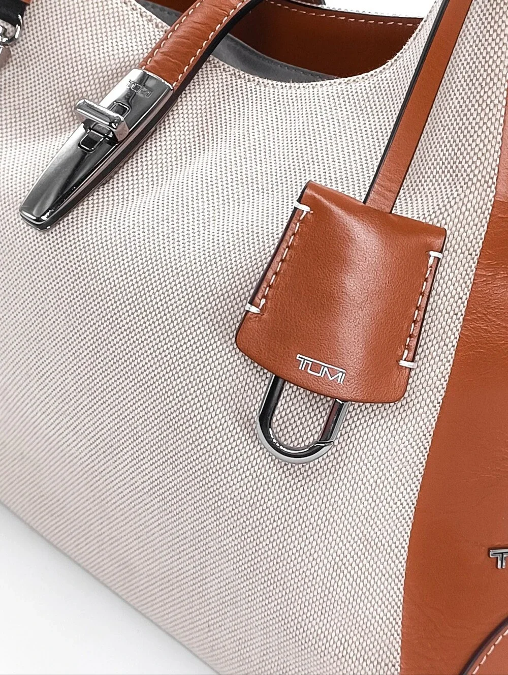 Tumi brand new